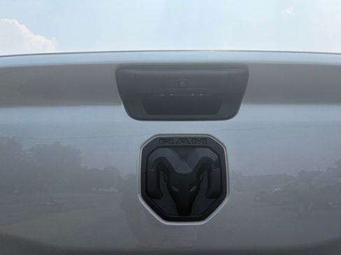 Used 2024 RAM 1500 Big Horn AWD/4WD image 14