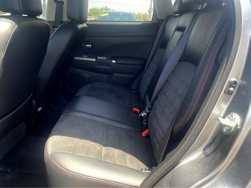 Used 2019 Mitsubishi Outlander Sport GT image 13