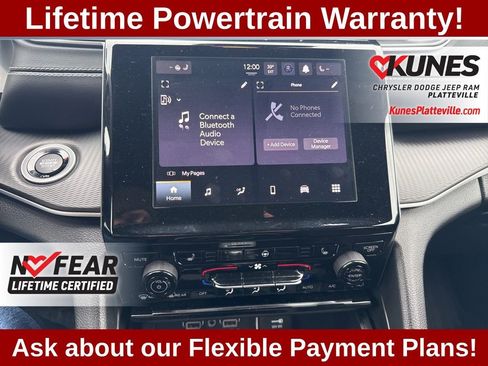 Used 2023 Jeep Grand Cherokee Altitude image 17