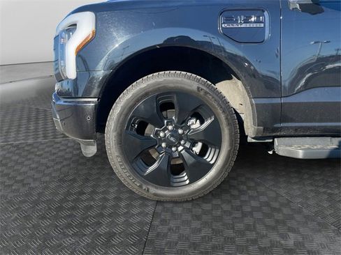 Used 2022 Ford F150 Lightning Lariat w/ Equipment Group 511A High image 14