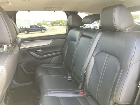 Used 2025 MAZDA CX-70 3.3 Turbo w/ Preferred Package image 27