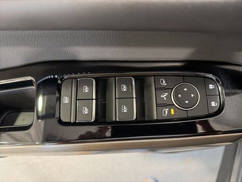 Certified 2025 Nissan Pathfinder Platinum image 20