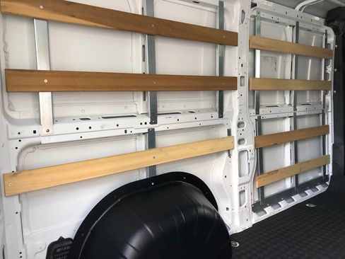 Used 2025 RAM ProMaster 2500 w/ U-Haul Equipment Group FWD image 20