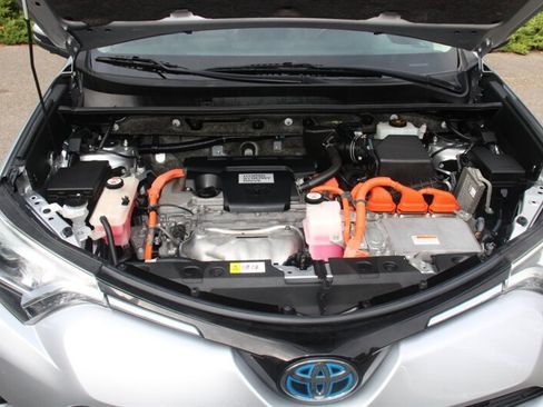 Used 2016 Toyota RAV4 Limited w/ Advanced Technology Package AWD/4WD image 20