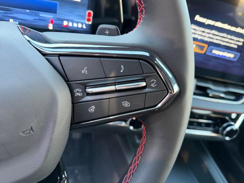 New 2026 Chevrolet Equinox RS image 20