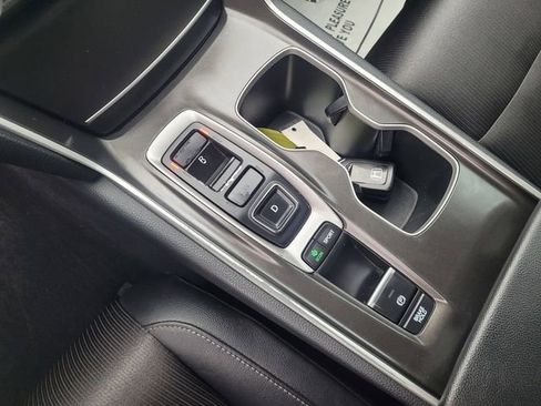 Used 2019 Honda Accord Sport image 16