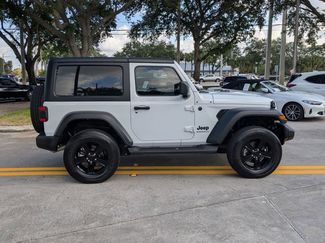 Used 2025 Jeep Wrangler Sport AWD/4WD video 4