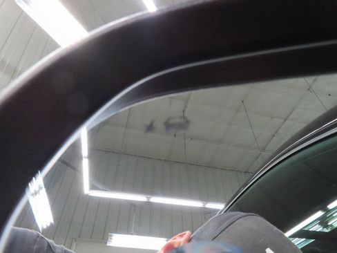 Used 2024 Chevrolet Traverse RS image 70