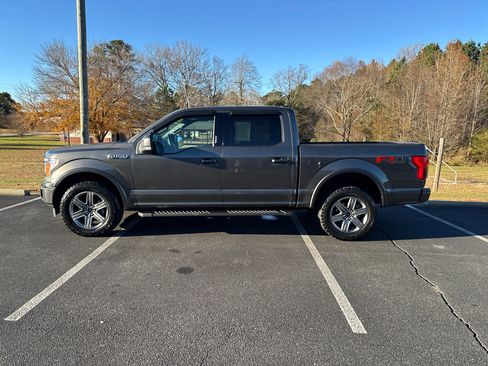 Used 2018 Ford F150 Lariat image 11