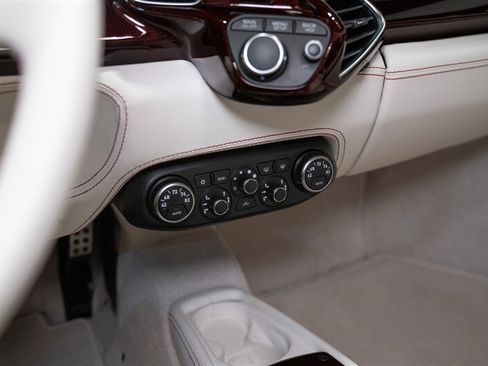 Used 2010 Ferrari 458 Italia Coupe RWD image 39