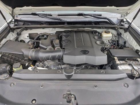 Used 2015 Toyota 4Runner Limited RWD image 21