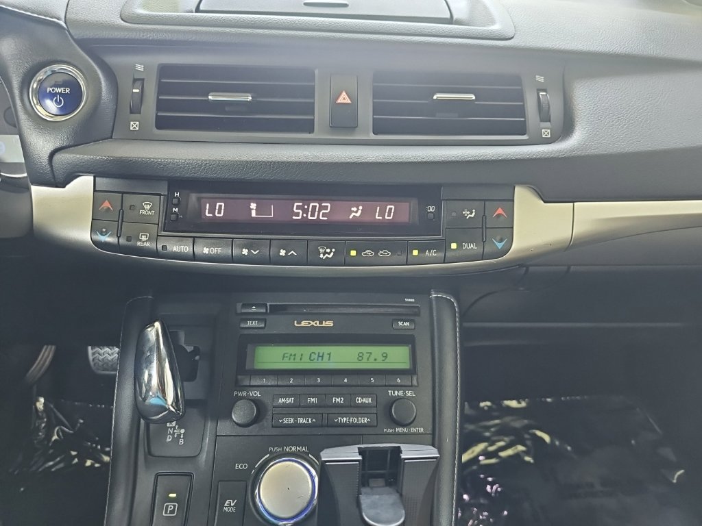 Used 2012 Lexus CT 200h Premium FWD image 20