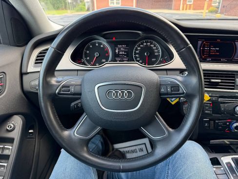 Used 2013 Audi A4 2.0T Premium w/ Convenience Pkg AWD/4WD image 18