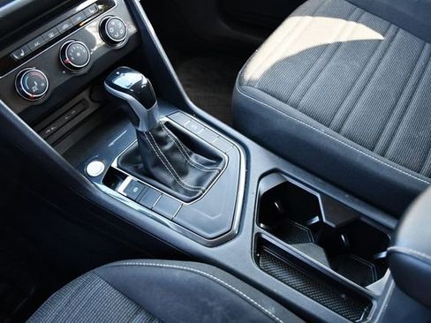 Used 2022 Volkswagen Tiguan S FWD image 29