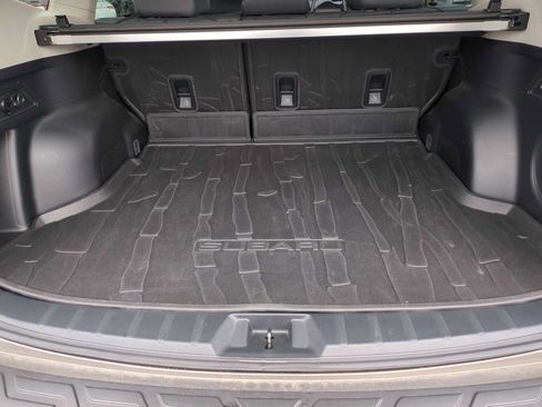 Used 2021 Subaru Forester Touring AWD/4WD image 4
