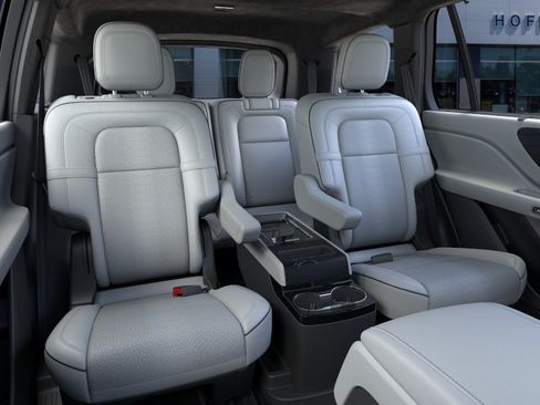 New 2026 Lincoln Aviator Black Label w/ Black Label Special Edition AWD/4WD image 33