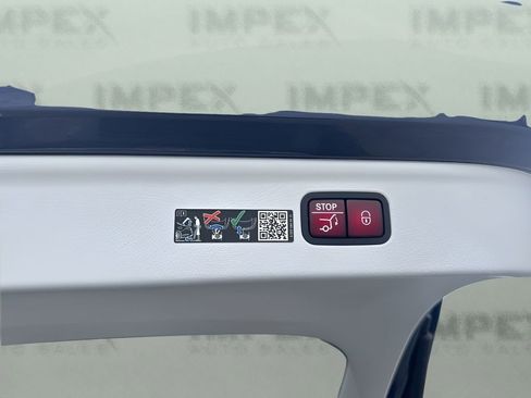 Used 2023 Mercedes-Benz EQE 500 4MATIC SUV w/ Exclusive Trim Package image 30