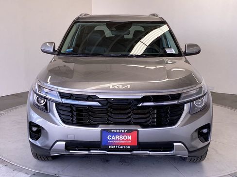 Certified 2025 Kia Seltos EX w/ EX Sunroof Package FWD image 8
