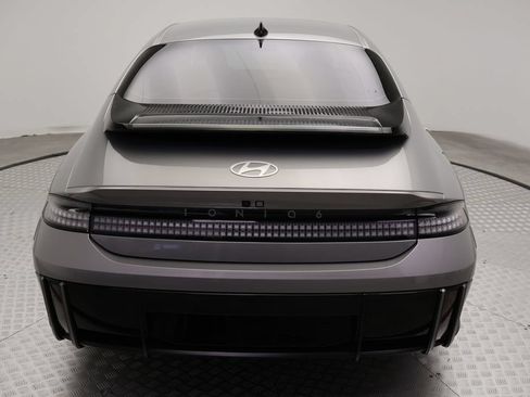 Used 2025 Hyundai Ioniq 6 Limited RWD image 10