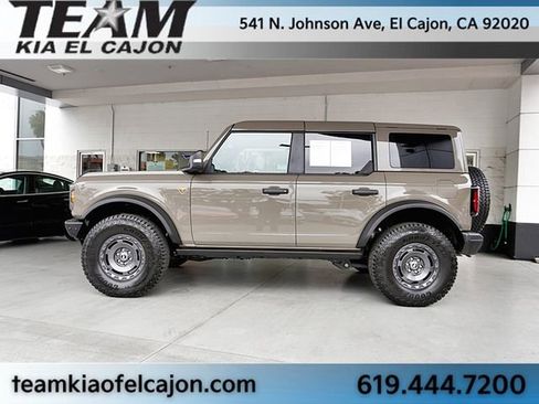 Used 2025 Ford Bronco Badlands AWD/4WD image 6