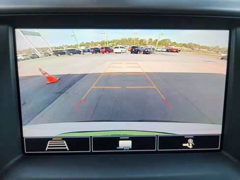 Used 2019 GMC Terrain SLE image 42