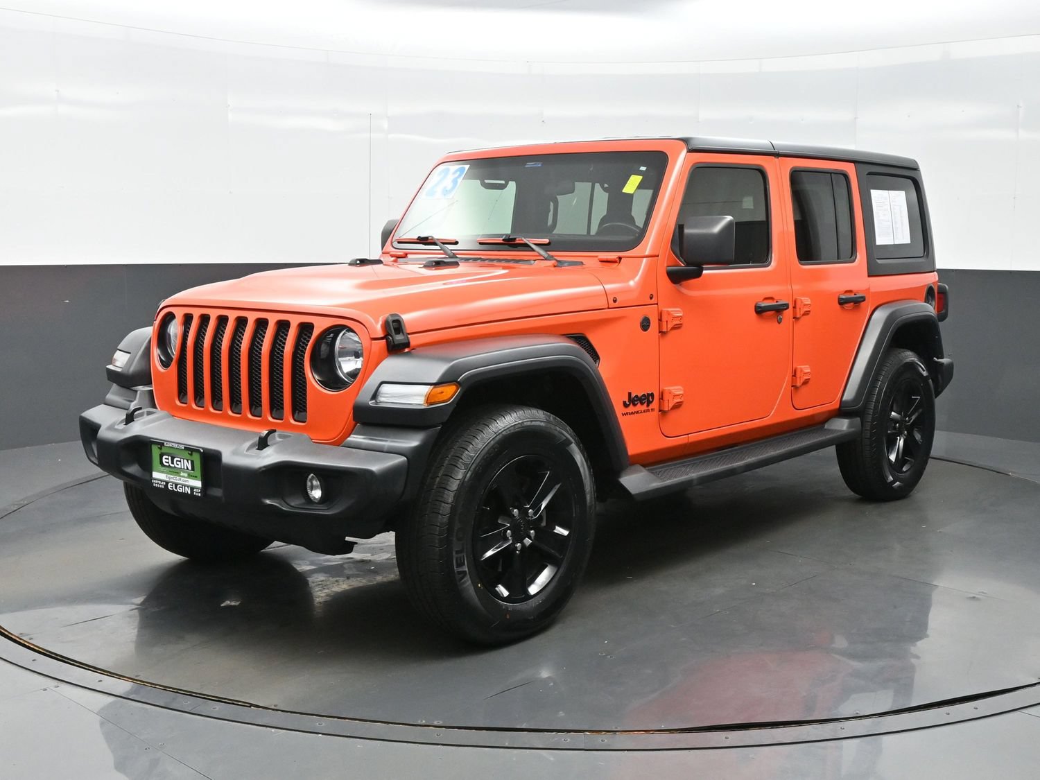 Used 2023 Jeep Wrangler Unlimited Sport AWD/4WD image 2