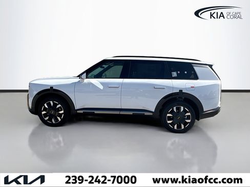New 2027 Kia Telluride S image 2
