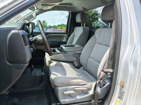 Used 2018 Chevrolet Silverado 1500 W/T w/ WT Convenience Package AWD/4WD image 2