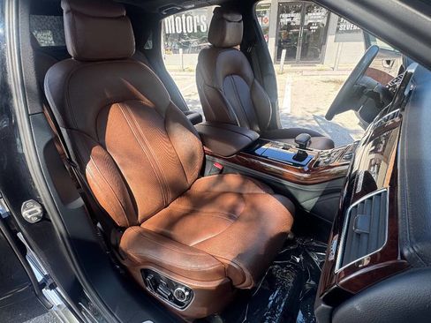 Used 2014 Audi A8 L TDI image 10