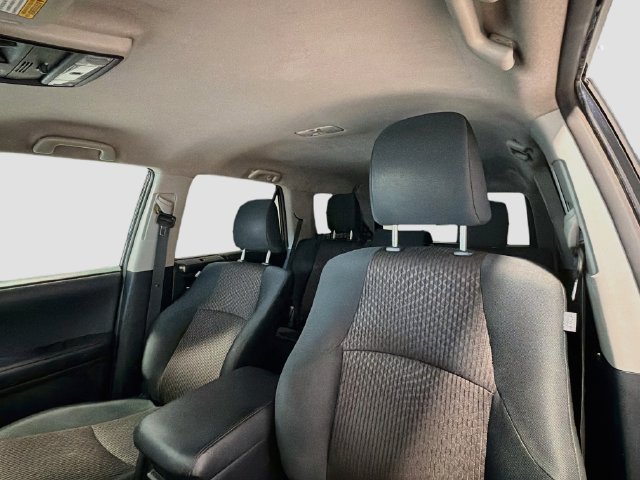 Used 2019 Toyota 4Runner TRD Off-Road AWD/4WD image 19