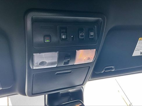 Used 2021 Nissan Titan PRO-4X w/ Pro-4x Convenience Package AWD/4WD image 24