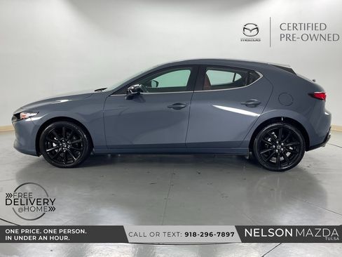 Certified 2025 MAZDA MAZDA3 Carbon image 9