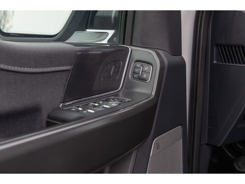 Used 2024 Ford F150 Lariat w/ FX4 Off-Road Package image 19