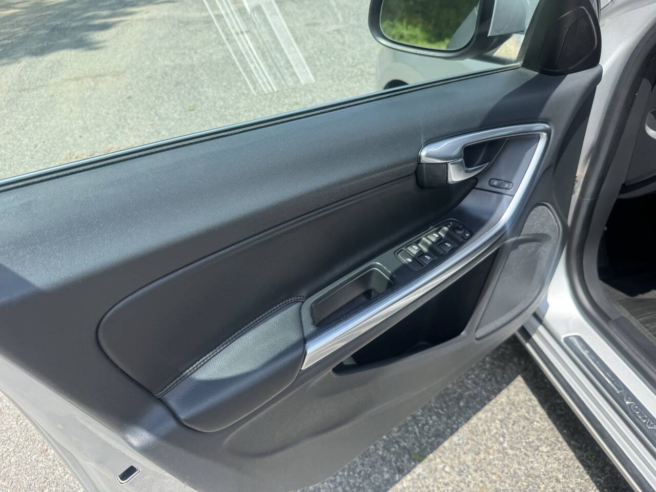 Used 2015 Volvo V60 T5 Premier AWD/4WD image 22