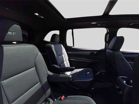 Used 2026 Buick Enclave Sport Touring w/ Power Package image 19