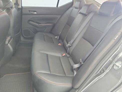 Used 2023 Nissan Altima 2.5 SR FWD image 13