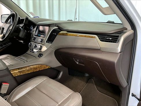 Used 2017 GMC Yukon Denali w/ Open Road Package image 28