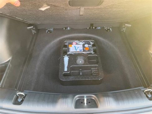 New 2026 Jeep Compass Limited image 21