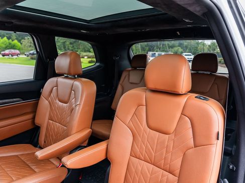 Used 2025 Kia Telluride SX Prestige X-Line AWD/4WD image 19