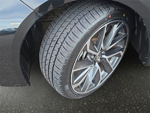 Used 2020 Toyota Corolla XSE image 32