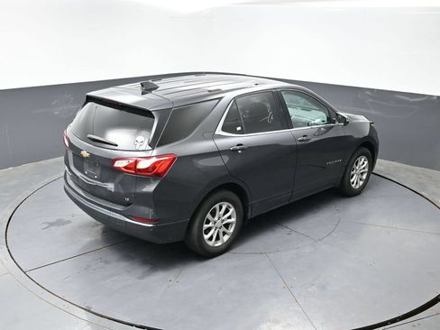 Used 2019 Chevrolet Equinox LT FWD image 12