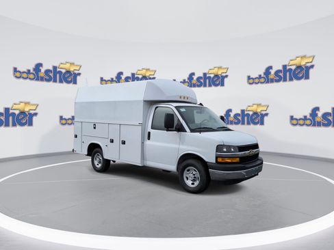 New 2025 Chevrolet Express 3500 w/ Power Convenience Package RWD image 2
