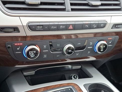 Used 2018 Audi Q7 2.0T Premium Plus w/ Premium Plus Package image 16