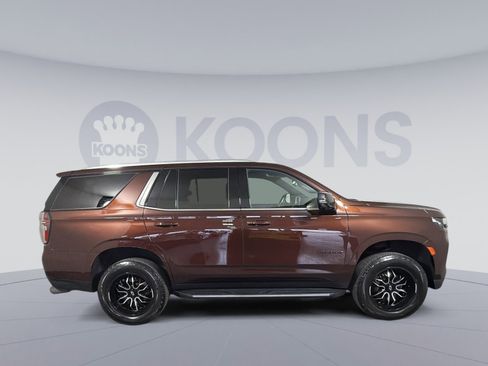 Used 2022 Chevrolet Tahoe LT w/ Luxury Package image 8