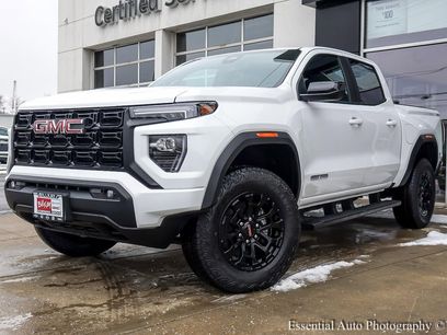 New 2026 GMC Canyon Elevation w/ Convenience Package