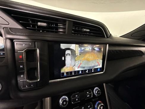 Used 2022 GMC Yukon Denali AWD/4WD image 24