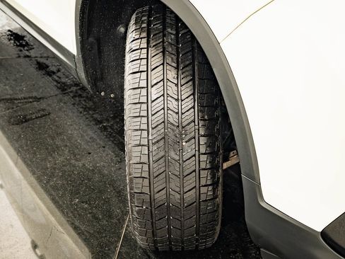 Used 2019 Honda Passport EX-L image 38