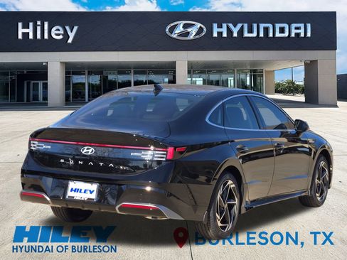New 2026 Hyundai Sonata SEL image 4