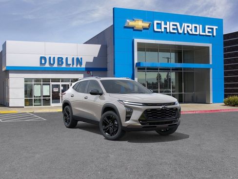 New 2026 Chevrolet Trax ACTIV FWD image 1