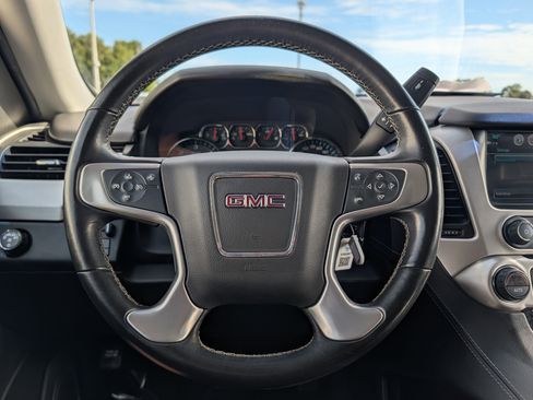 Used 2019 GMC Yukon SLE w/ SLE Value Package RWD image 29